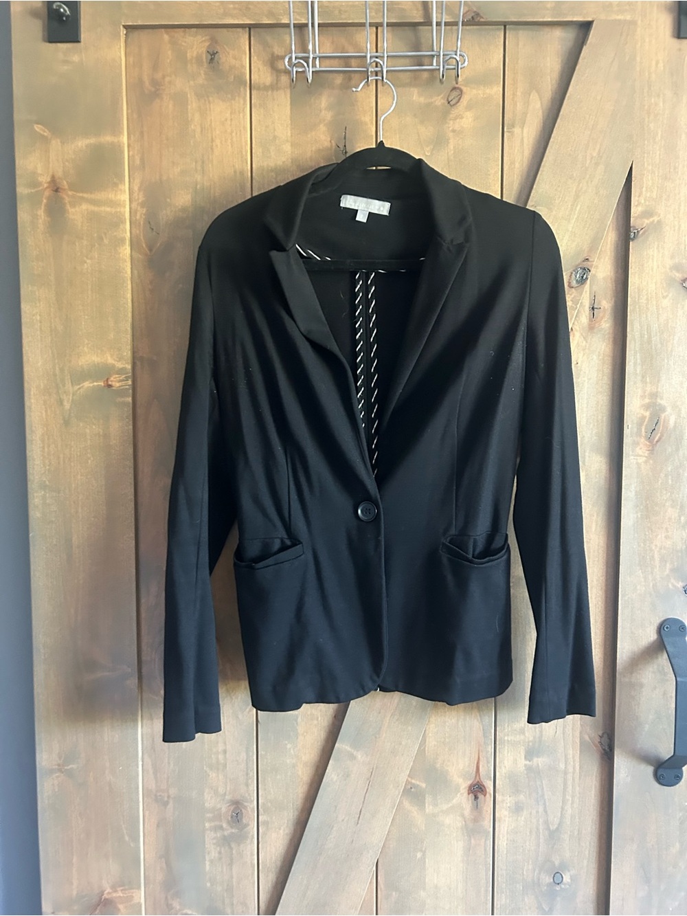 Black Women's Single-Button Blazer Jacket